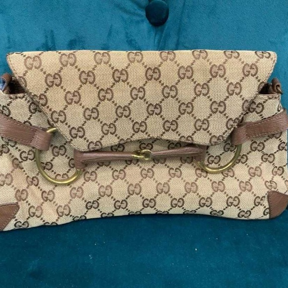 gucci monogram clutch